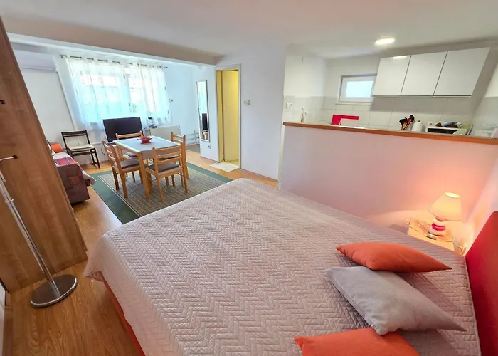 In Mit Terrasse By Interhome Apartment