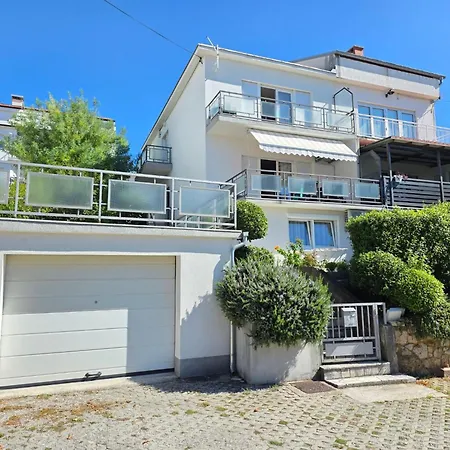 In Crikvenica Mit Terrasse By Interhome *